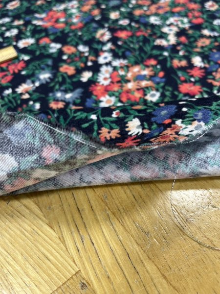 画像4: 生地:綿100%アリッサム柄コットン(紺) (4)