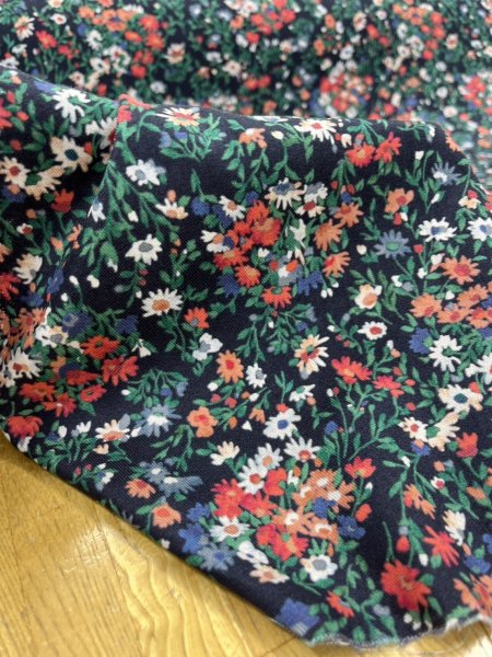 画像7: 生地:綿100%アリッサム柄コットン(紺) (7)