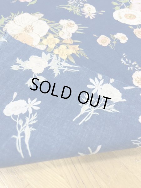 画像3: 生地：綿100％フラワー柄コットンブロード（明るい紺） (3)