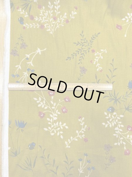 画像1: 生地：綿100％野の花柄コットン（からし） (1)