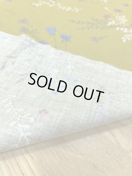 画像3: 生地：綿100％野の花柄コットン（からし） (3)