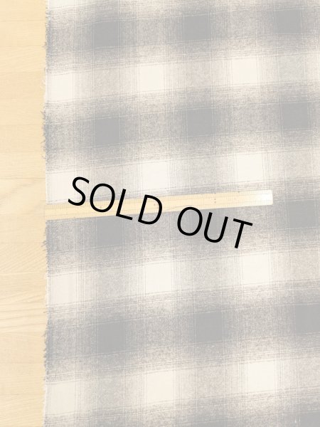 画像1: 生地: オンブレチェック柄ウールライクポリストレッチ(キナリ/茶) (1)