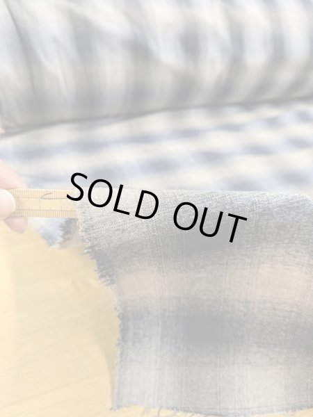 画像3: 生地: オンブレチェック柄ウールライクポリストレッチ(グレー/紺) (3)