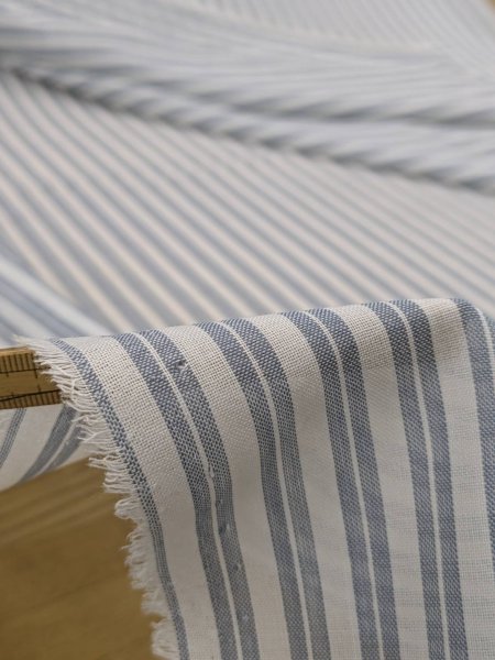 画像3: 生地:ポリウールストライプ(オフ/水色) (3)