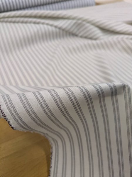 画像4: 生地:ポリウールストライプ(生成/グレー) (4)