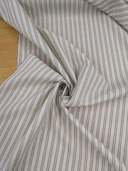 画像6: 生地:ポリウールストライプ(生成/グレー) (6)