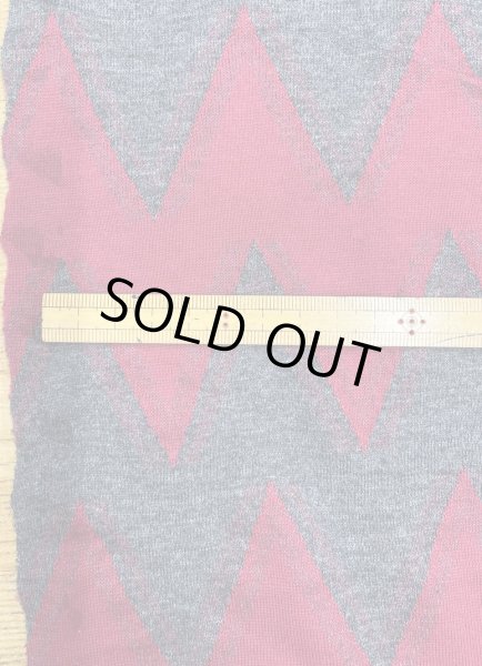 画像2: 生地:綿100%ジグザグ柄ジャガードニット(グレー/ピンク) (2)