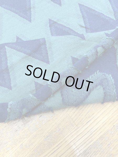 画像4: 生地:綿100%ジグザグ柄ジャガードニット(グリーン/ネイビー) (4)