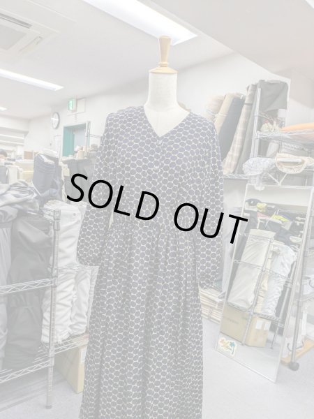 画像8: 生地:ポリ100%ニューヴィーナスデシン(ベージュ/紺) (8)