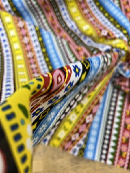 画像7: 生地:綿100%チロルテープ柄プリントシーチング(白地) (7)