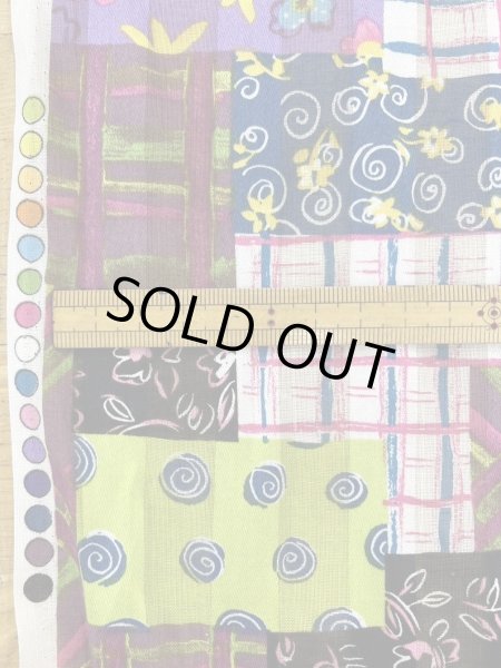 画像2: 生地:綿100%パッチワーク柄プリント(カラフル) (2)