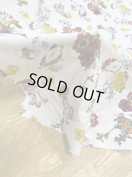 画像8: 生地：綿100％クラシックフラワープリント（クリーム地） (8)