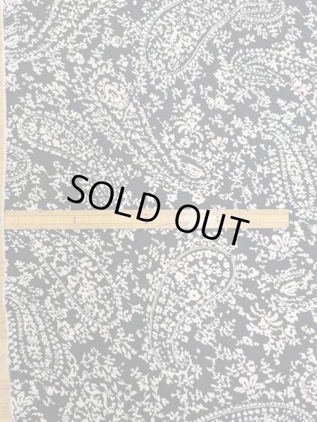 画像1: 生地:ポリエステル100% ペイズリー柄プリント (黒地×白) (1)