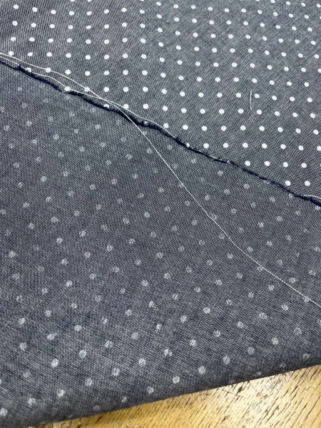 画像4: 生地:綿100%水玉柄ダンガリー生地(グレー) (4)
