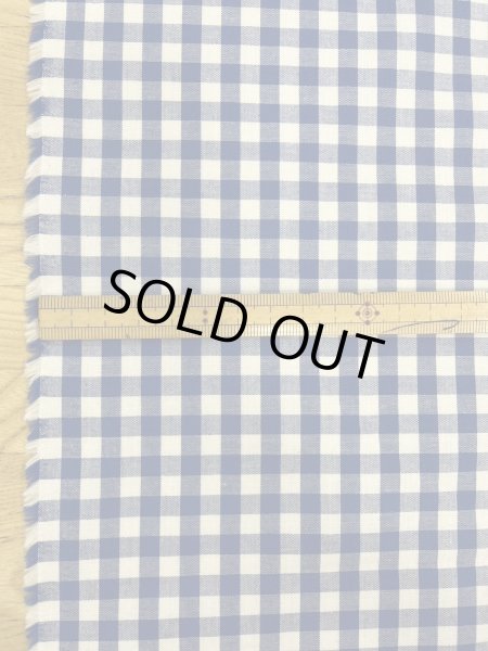 画像2: 生地:綿100%ギンガムチェック柄プリントブロード(白×青) (2)