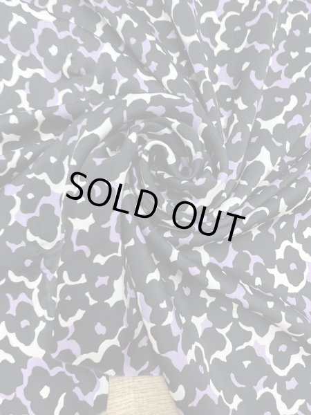 画像6: 生地:ポリエステル100%ダブル幅プリント生地(黒地) (6)