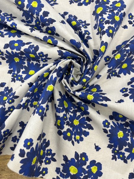 画像7: 生地:綿100% 花柄プリント生地(白/青) (7)
