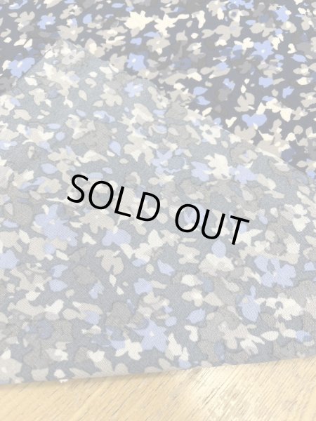 画像3: 生地:ポリエステル100% 柄チュールニット(紺地/白/水色) (3)