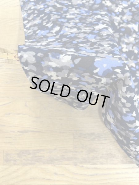 画像6: 生地:ポリエステル100% 柄チュールニット(紺地/白/水色) (6)