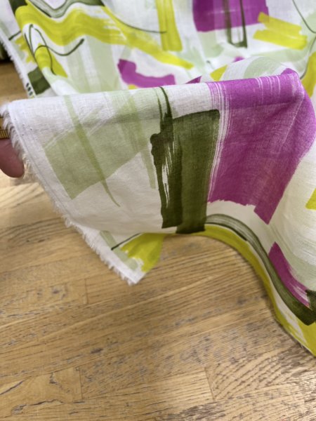 画像8: 生地:綿100%ボイル 小方柄プリント(黄緑) (8)