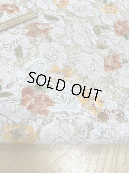 画像3: 生地：ポリエステル100％ レース花柄プリント（ベージュ地） (3)