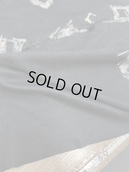 画像4: 生地：ポリエステル100％ スクエア柄手書き風プリントニット（黒） (4)