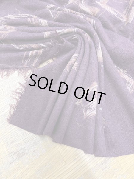 画像4: 生地:ポリエステル100% スクエア柄手書き風プリントニット(エンジ) (4)