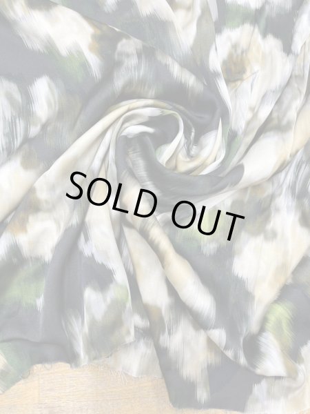 画像6: 生地：色彩手書き風プリント（クリーム地） (6)