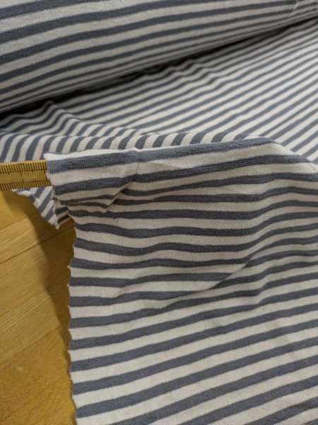 画像6: 生地:綿100% 細ボーダープリント(オフ×グレー) (6)