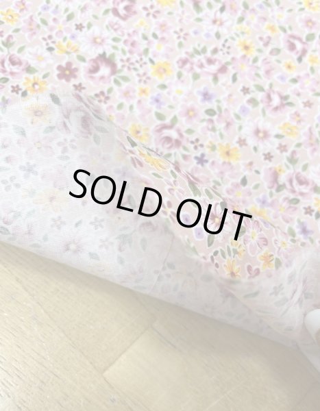 画像4: 生地:綿100% 小花柄プリント(くすみピンク地×多色) (4)