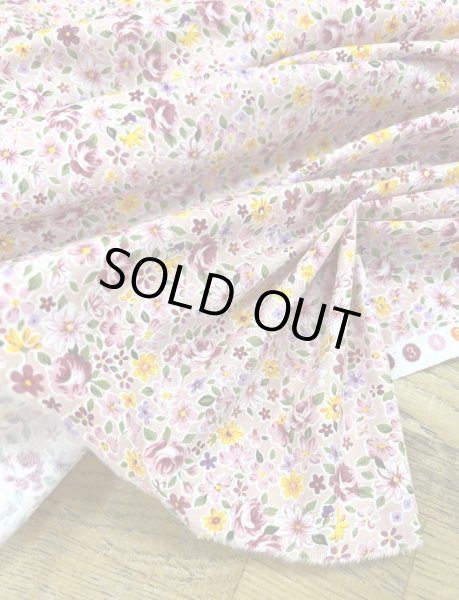 画像5: 生地:綿100% 小花柄プリント(くすみピンク地×多色) (5)