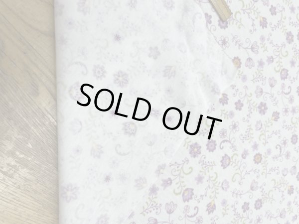 画像3: 生地:綿100% 花柄フライスニット(オフホワイト×パープル) (3)