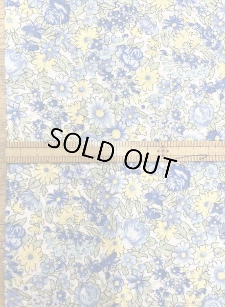 画像2: 生地:綿100% フライスニット 花柄プリント(ブルー/イエロー) (2)