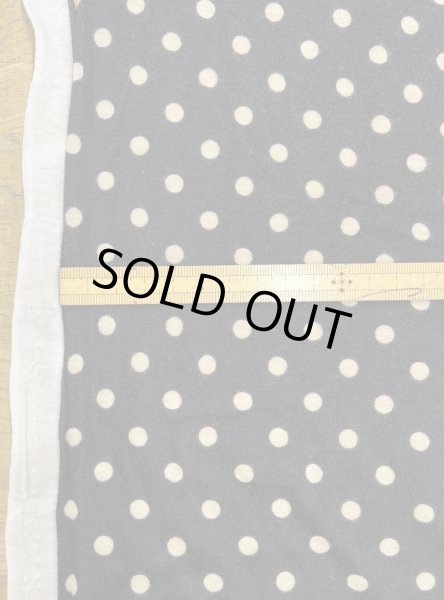画像3: 生地:綿100%水玉プリント綿天竺(黒地/ベージュドット) (3)