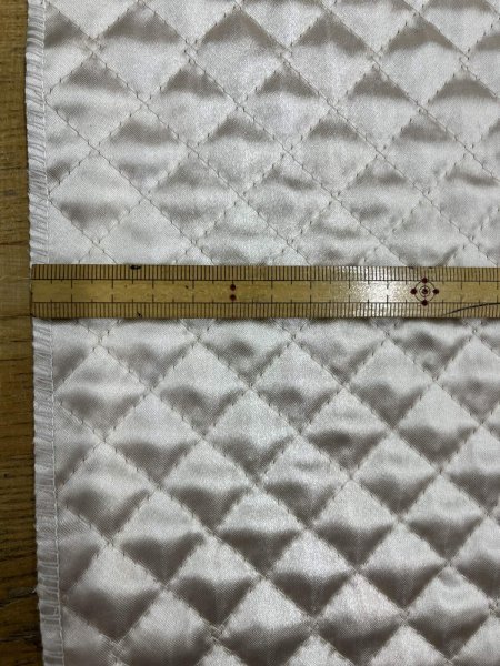 画像3: 生地：綿ポリエステルサテンキルト（クリーム） (3)