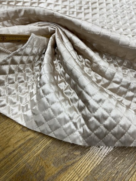 画像5: 生地：綿ポリエステルサテンキルト（クリーム） (5)