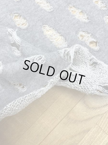 画像4: 生地：綿100％オパール型加工風ダメージ裏毛ニット（グレー） (4)