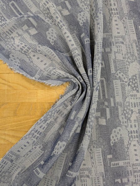 画像4: 生地:ポリエステル100%タウン街柄ジャガード生地(ブルーグレー) (4)