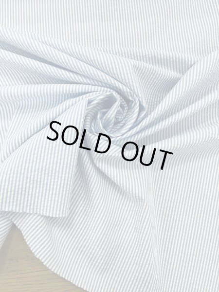 画像8: 生地：綿ポリエステルリップル風ストライプ（白／水色） (8)
