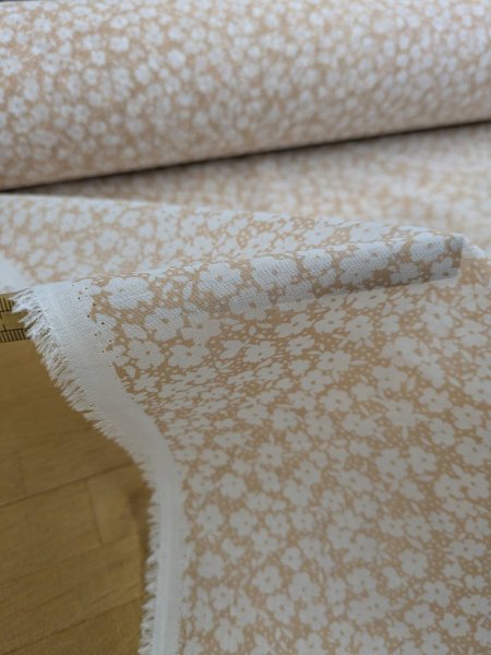 画像5: 生地:ポリエステル100% 小花柄プリントボイル(ベージュ/白) (5)