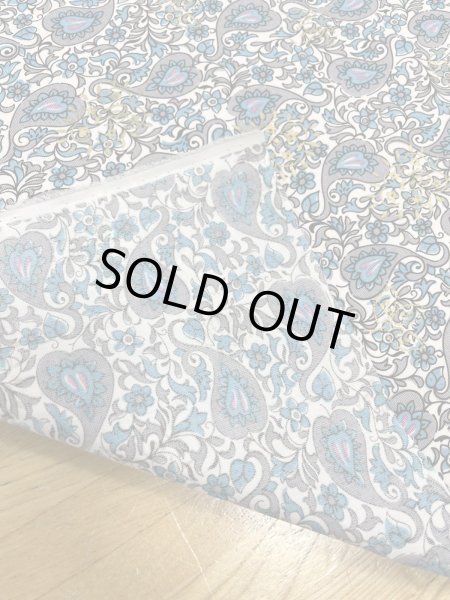 画像3: 生地:綿ポリゴールドアクセントペイズリープリント(白/ブルー) (3)