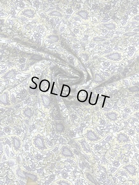 画像6: 生地:綿ポリゴールドアクセントペイズリープリント(白/パープル) (6)