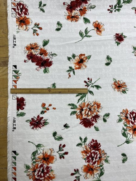 画像2: 生地:コットンジャガードフラワープリント〈白×赤〉 (2)