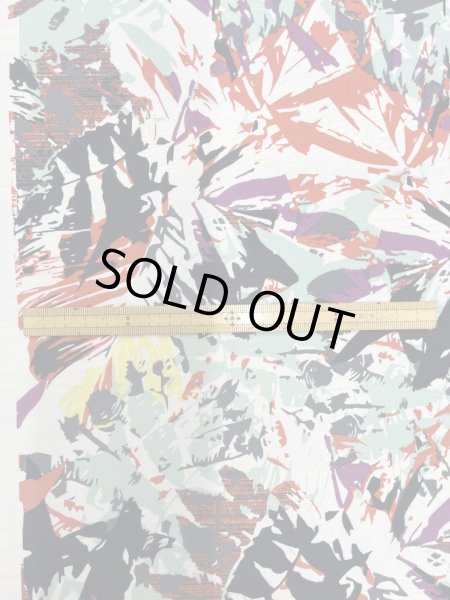 画像3: 生地：ポリエステル100％セミダルデシンカラフルプリント（白地） (3)