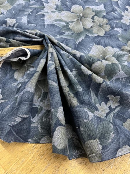 画像6: 生地：ハイビスカス柄プリント　デニム風コットン（デニムブルー） (6)
