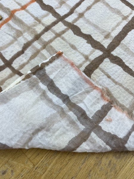 画像4: 生地：綿ローンミラクルウェーブ 格子柄（茶） (4)