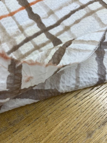 画像5: 生地：綿ローンミラクルウェーブ 格子柄（茶） (5)