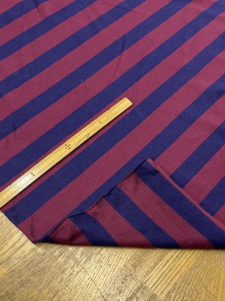 画像4: 生地：綿100％太ボーダー天竺ニット（エンジ×紺） (4)