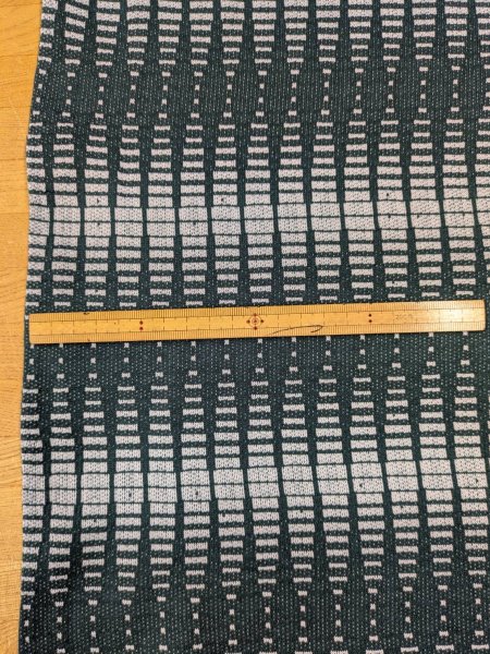 画像2: 生地:綿ポリ幾何学柄ニット(グリーン) (2)