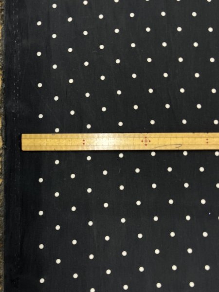 画像3: 生地:水玉柄ポリエステルデシン(ブラック×白) (3)